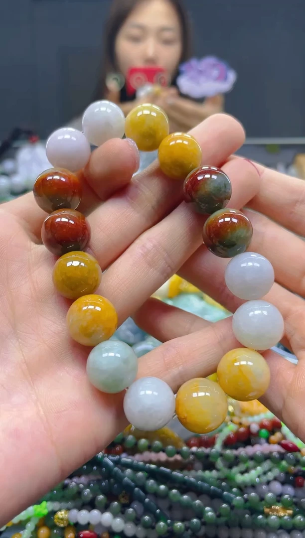 颈饰未镶嵌翡翠13MM/R/翡翠A货，一件也是批发价