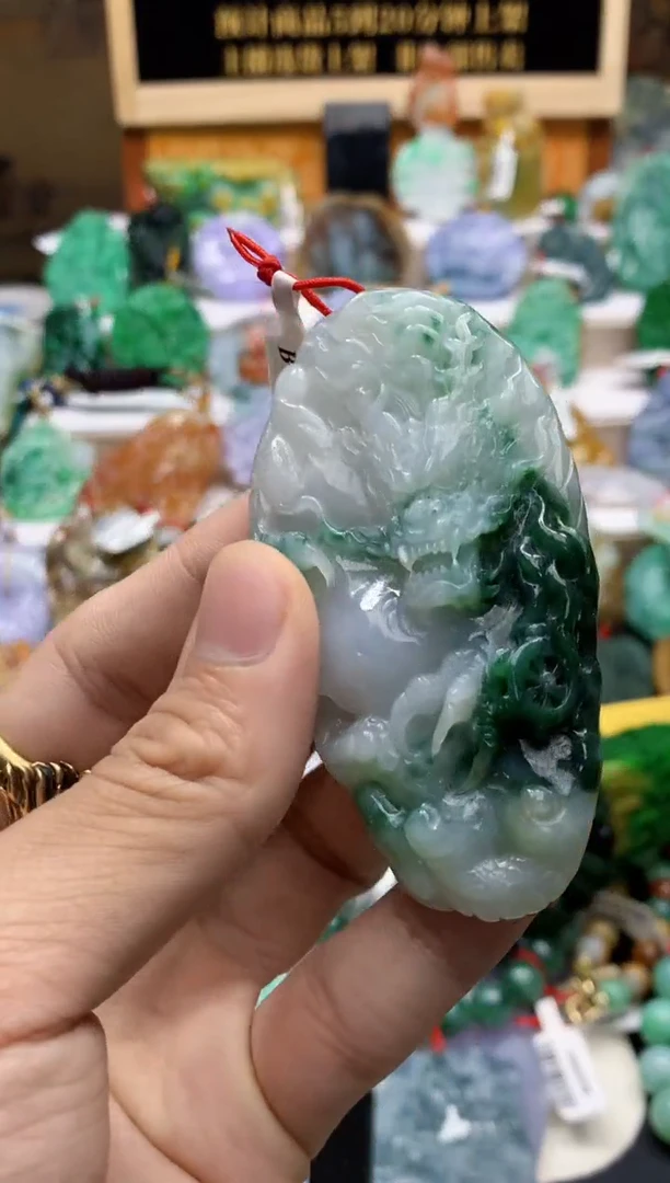 颈饰未镶嵌翡翠天然A货翡翠