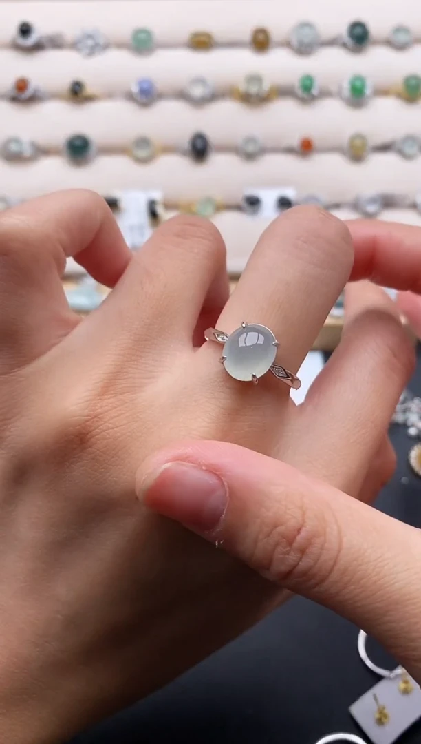 银S925镶嵌戒指翡翠444444+3