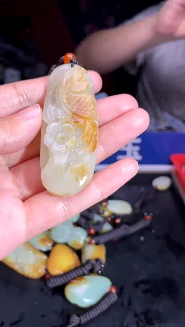 和田玉未镶嵌挂件1