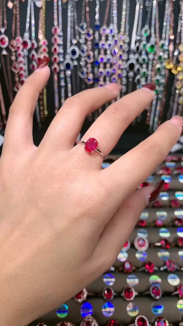 【闪购商品】红宝石戒指银S925镶嵌银色6.8