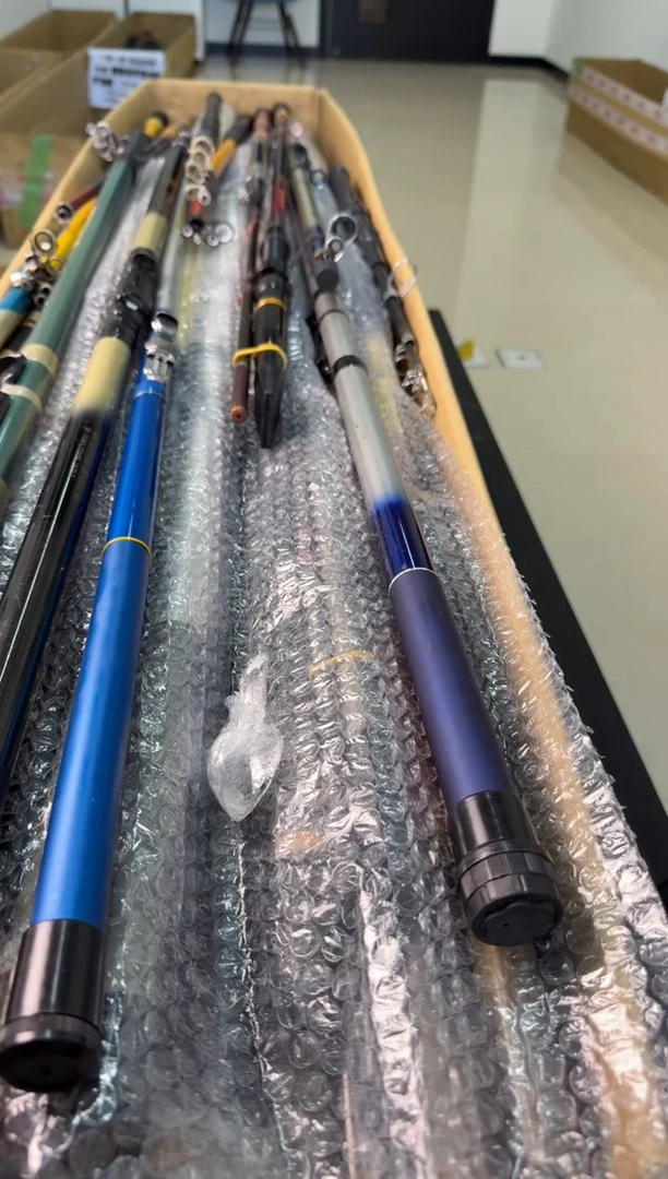 用****5孤品微瑕，以直播间介绍为准，加10元发顺丰