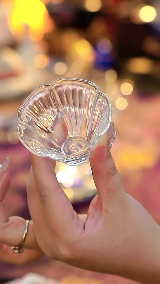水晶玻璃吸管款高硼硅花口杯