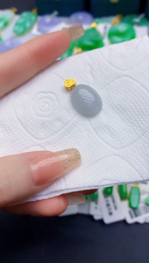 颈饰未镶嵌翡翠缅甸天然翡翠A货