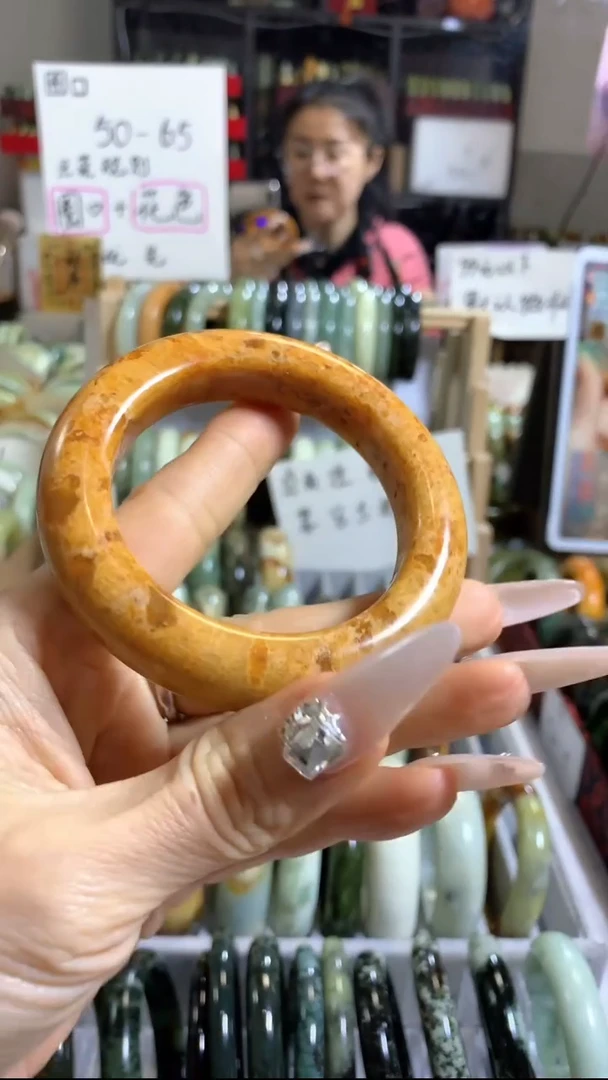 未镶嵌岫玉手镯30 54+