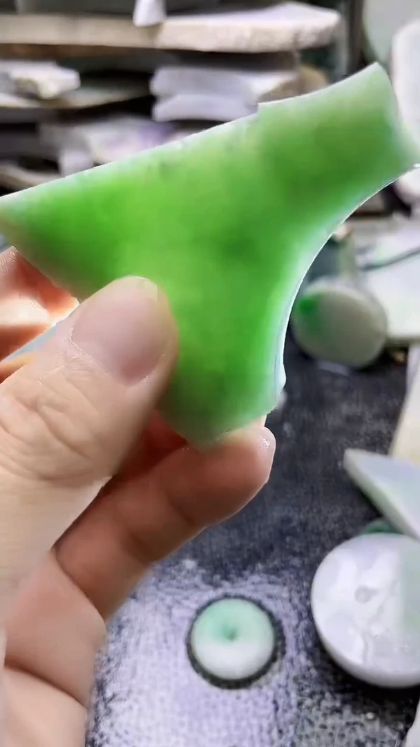 裸石翡翠天然A货翡翠板料