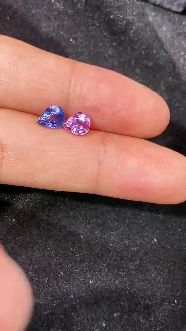 【闪购商品】定制蓝宝石定制未镶嵌天然两颗吉尔德撞色1.78克拉