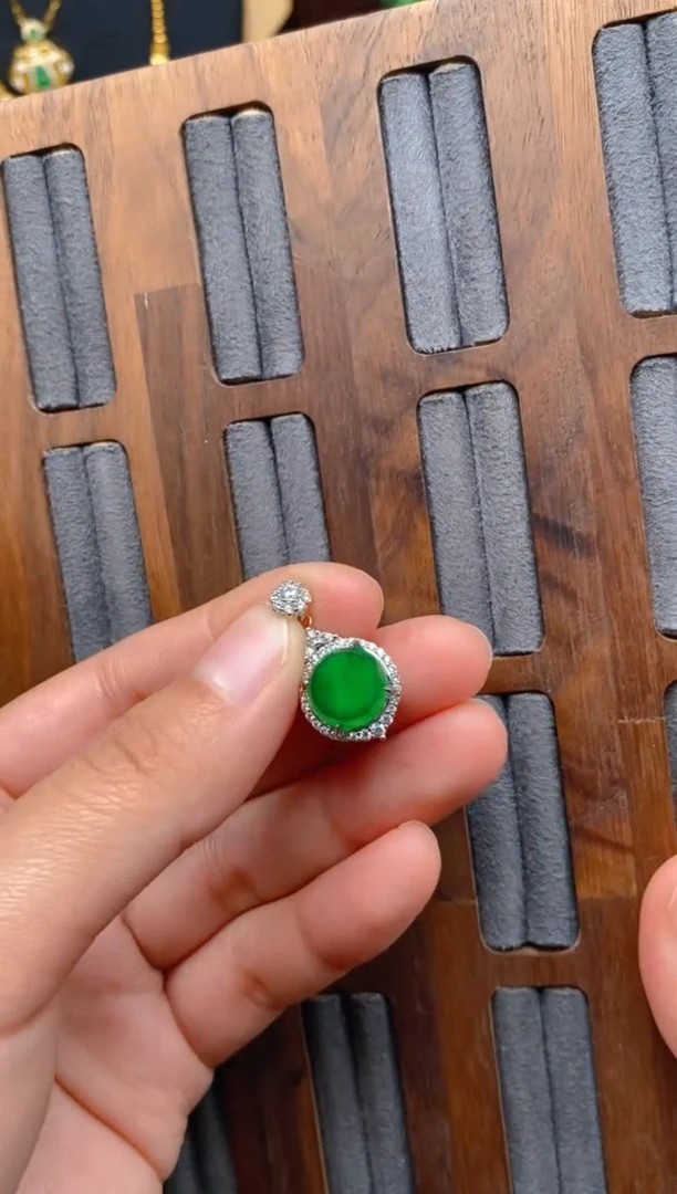 【闪购商品】翡翠银S925镶嵌吊坠(不含链)无事牌吊坠