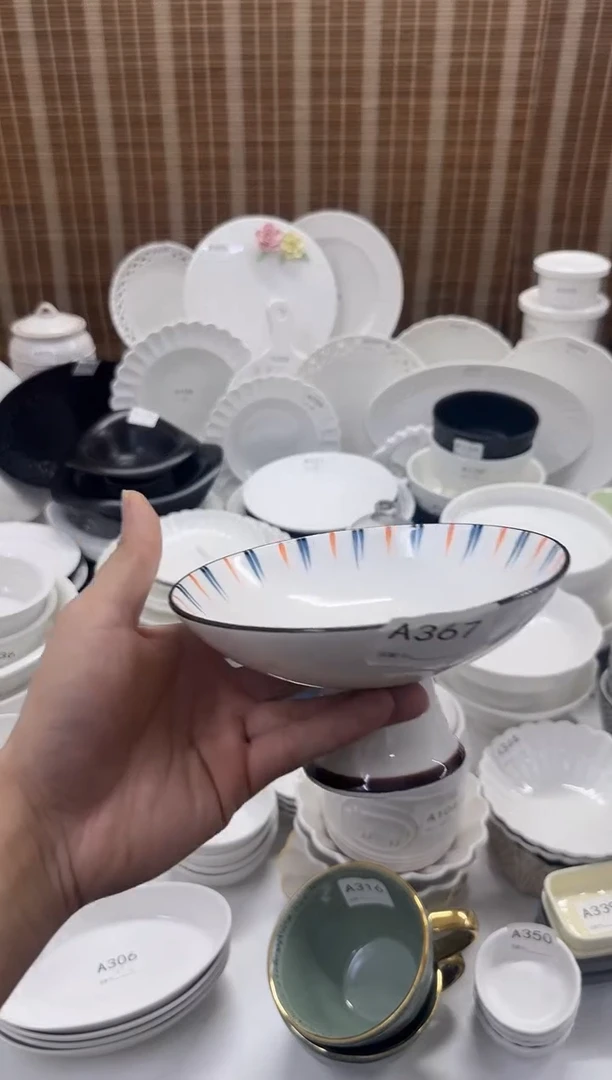 瓷【A367】6.5寸手彩红蓝条高脚果盘