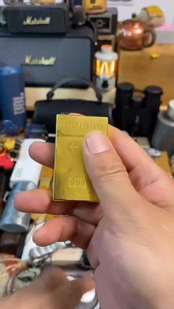 瓷片闪购商品，如图所示