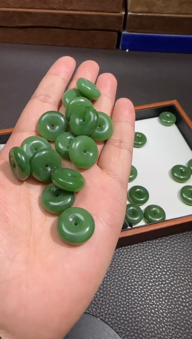 【闪购商品】和田玉【海120】26未镶嵌9052多样性发货拍一发一