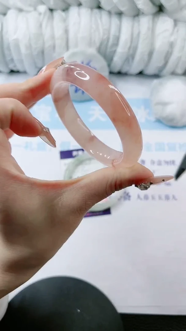 【闪购商品】石英质玉手镯未镶嵌多样性发货S347