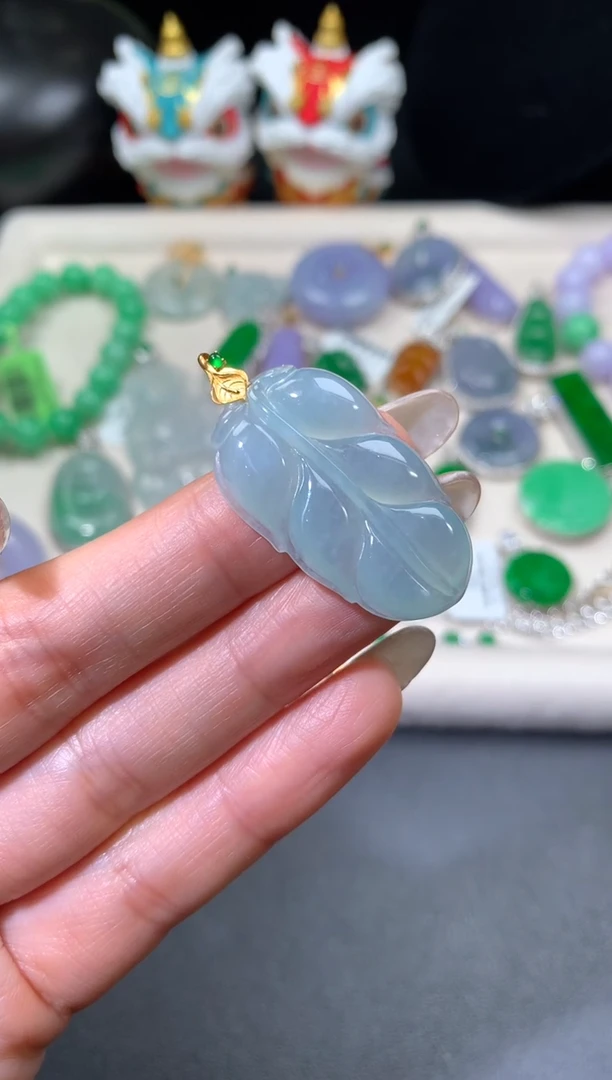 吊坠(不含链)18K金镶嵌翡翠翡翠