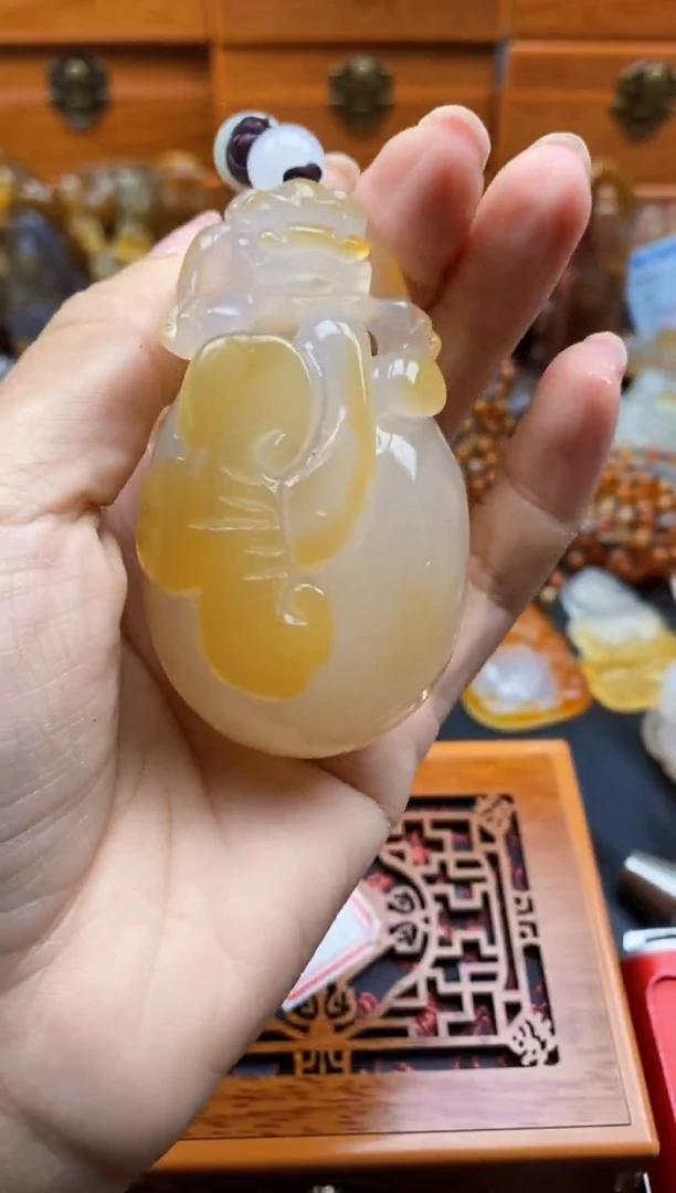 未镶嵌挂件玛瑙/玉髓用****1ll