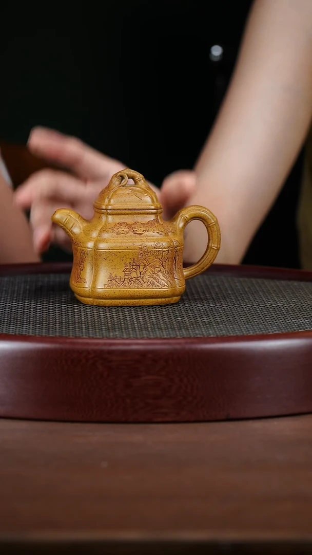 茶壶紫砂26WSY四方竹鼎 龙骨金砂170cc