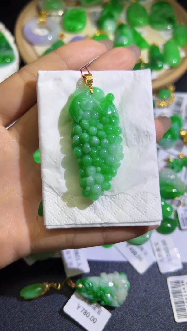 【闪购商品】翡翠颈饰18K金镶嵌Q缅料A货翡翠/支持复检/一件