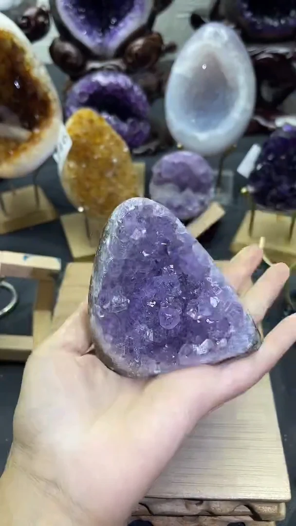 未镶嵌大型摆件（非配饰）紫晶202号摆件