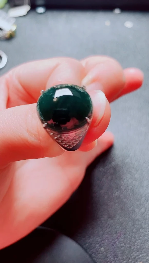 银S925镶嵌戒指翡翠1111