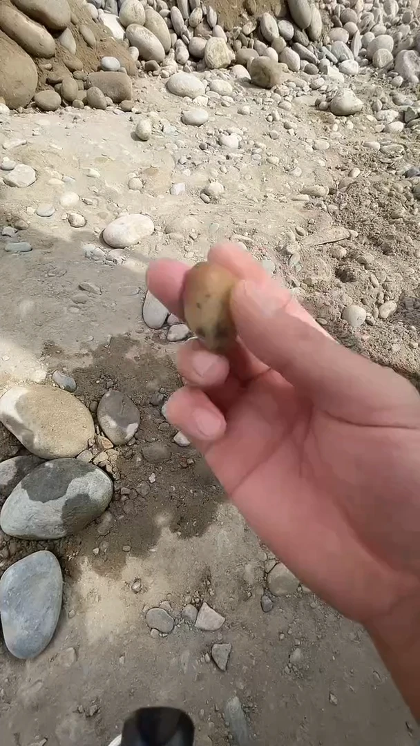 颈饰未镶嵌和田玉芷*1