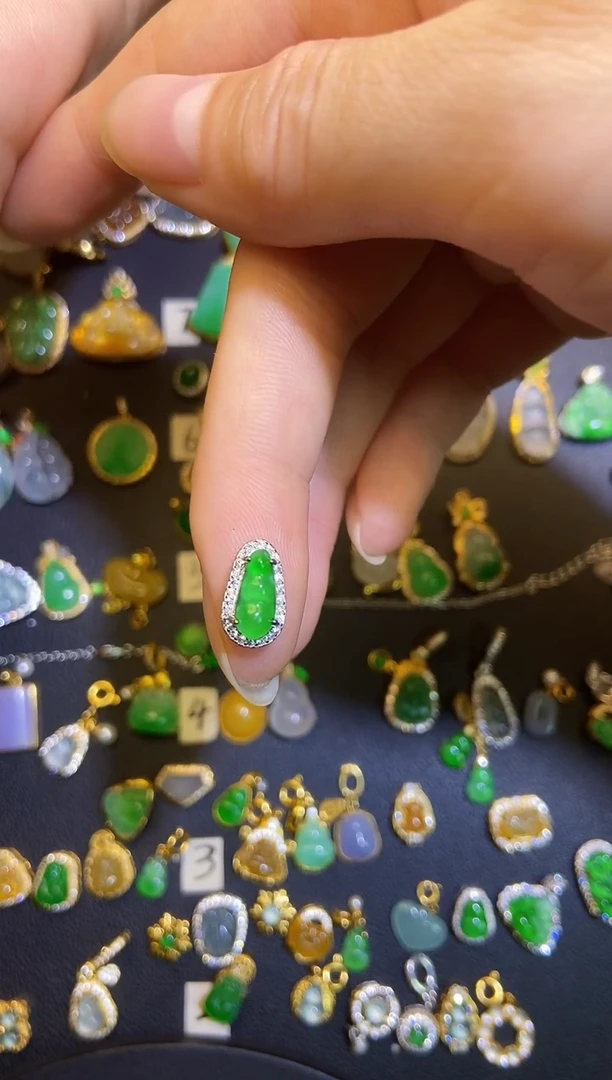 吊坠(不含链)银S925镶嵌翡翠1