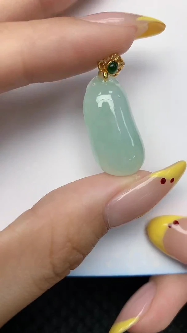 翡翠未镶嵌项链天然翡翠A货