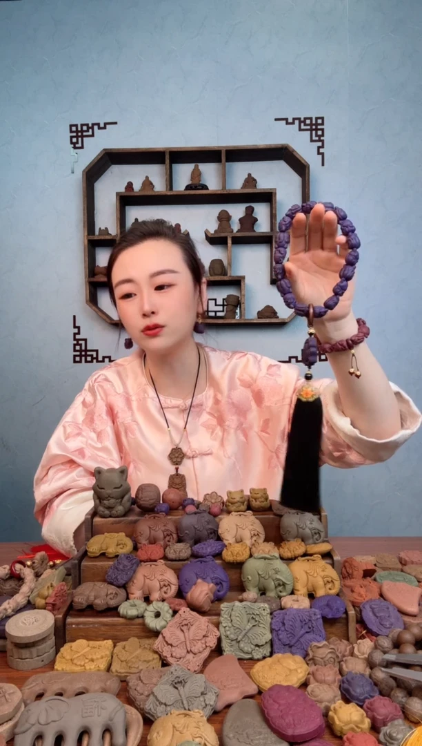 【闪购商品】泥塑东方睡果人18手持设计款