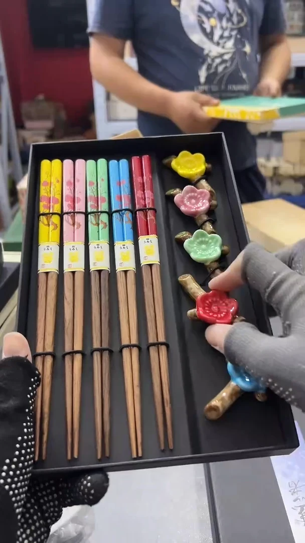 瓷片默认微瑕，满38包邮