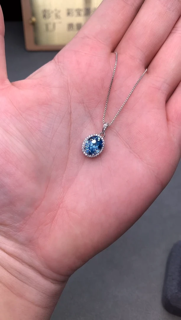 银S925镶嵌吊坠(赠链)海蓝宝石2222