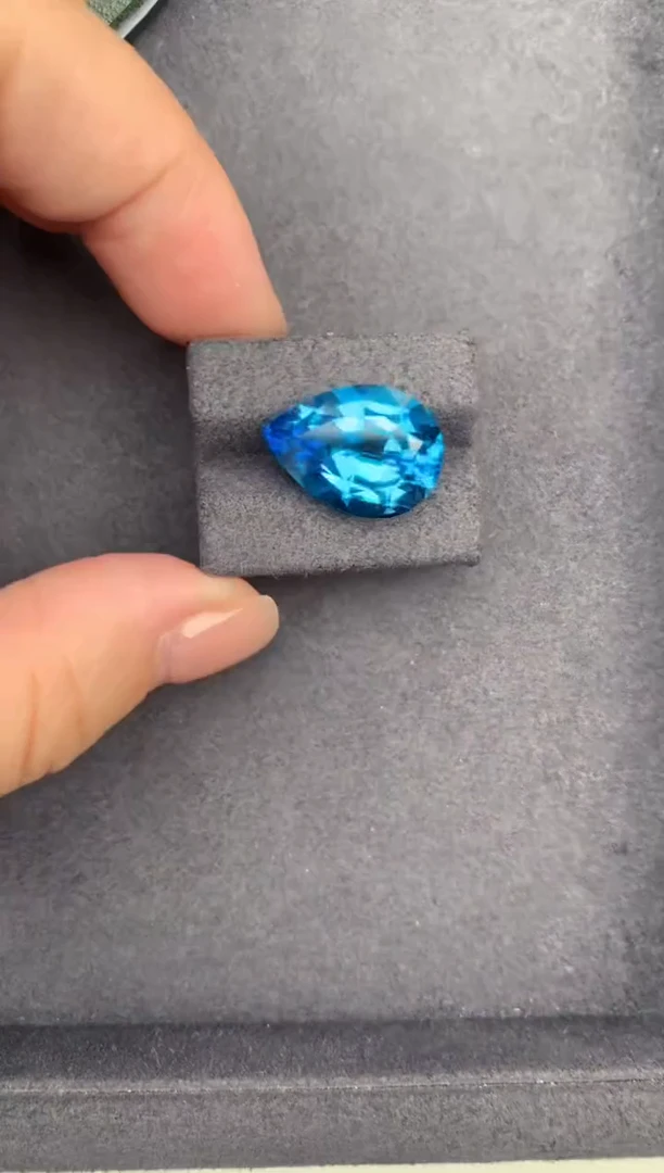 托帕石裸石12.9ct托帕石  定制  GD