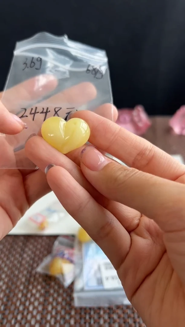 蜜蜡颈饰未镶嵌989号