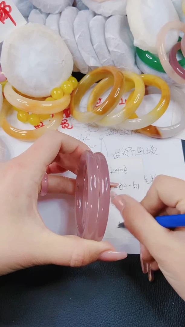 【闪购商品】石英质玉手镯未镶嵌K408-59/60