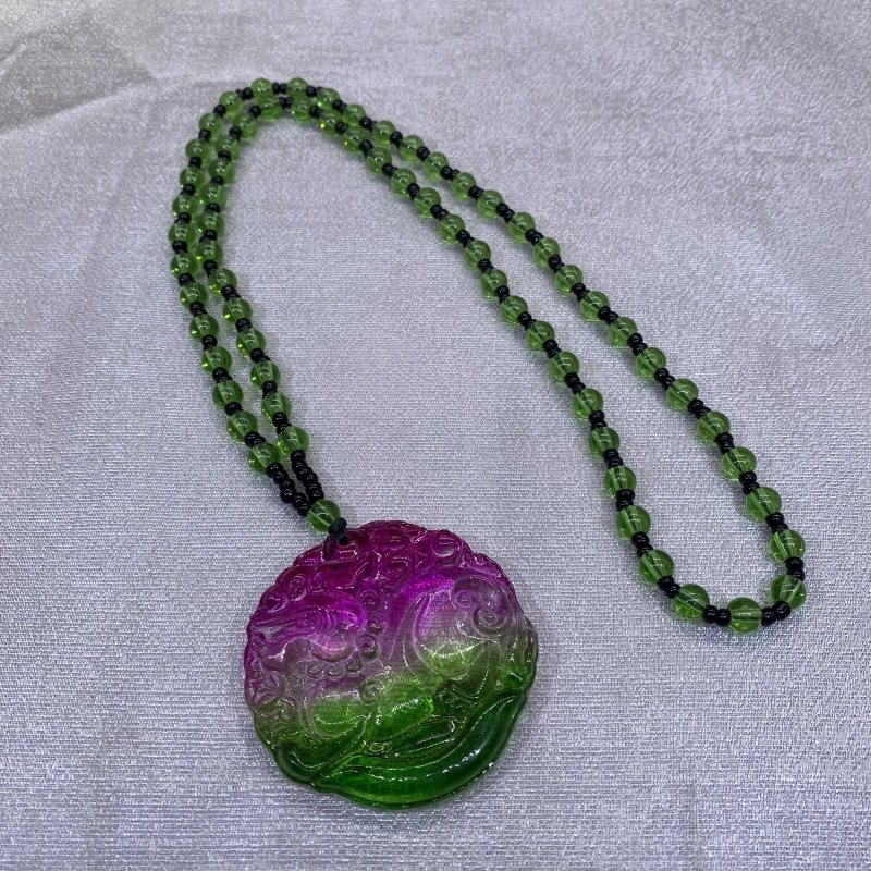 【绿意盎然 永恒暖阳】绿吊坠CC04171