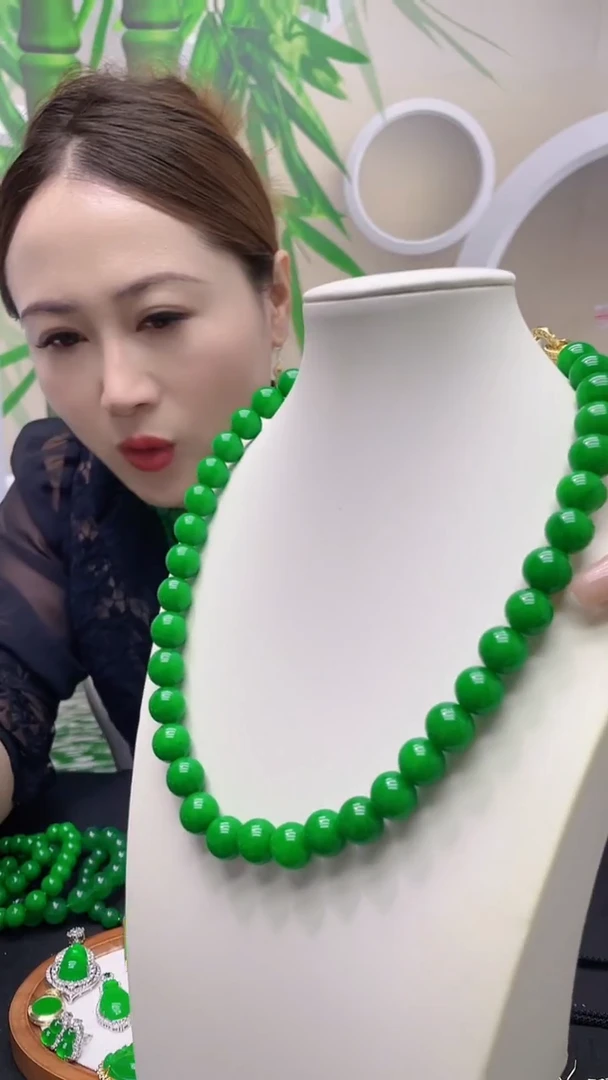项链14K金镶嵌翡翠D04
