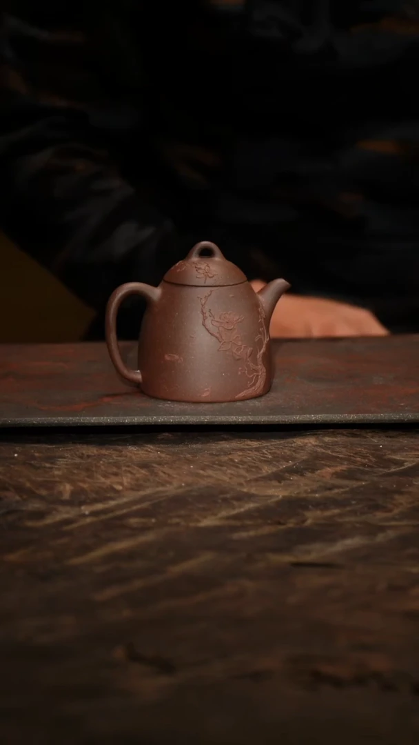 紫砂茶叶罐梅花秦权