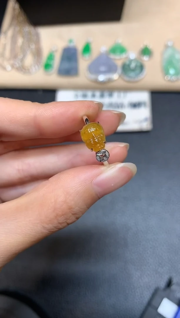 【闪购商品】翡翠戒指18K金镶嵌【无服务费