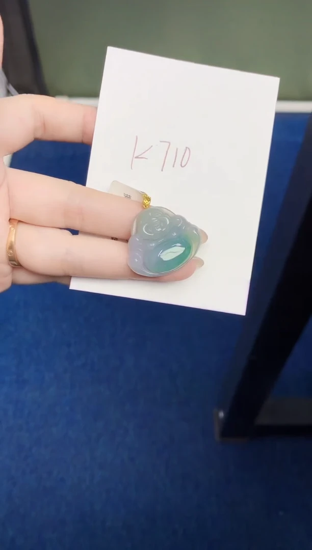 翡翠18K金镶嵌颈饰天然缅甸A货翡翠