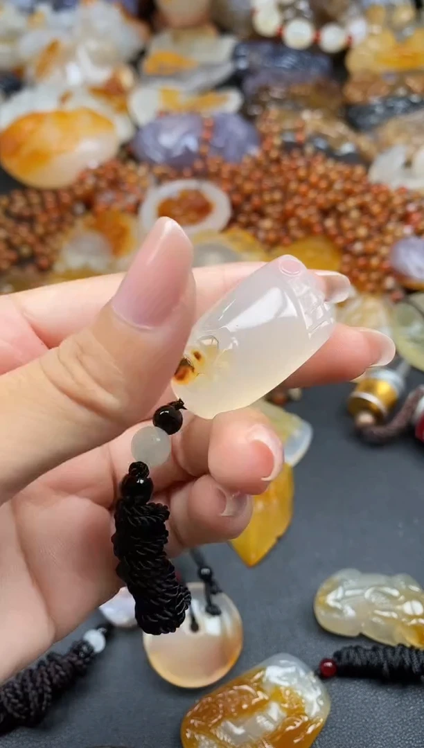 未镶嵌1玛瑙/玉髓用****惜ll