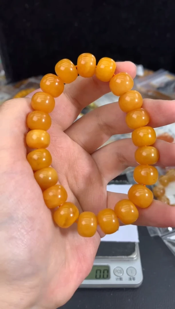 蜜蜡未镶嵌珠宝奇石288