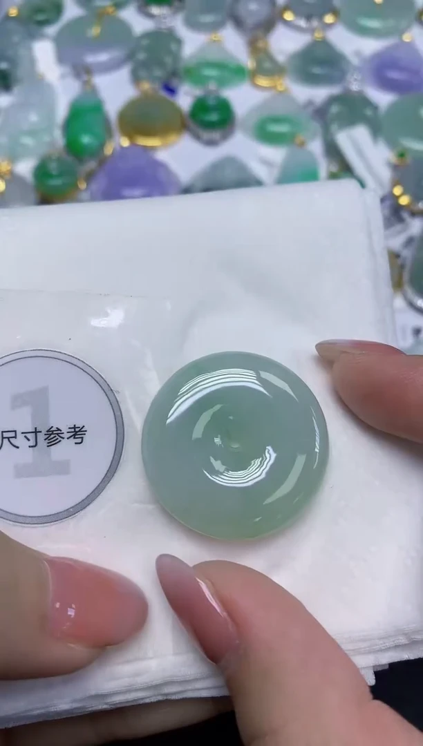 颈饰未镶嵌翡翠天然缅甸翡翠A货百元以上9元证书费自理