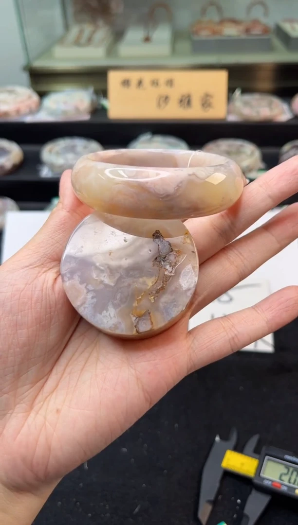 未镶嵌手镯石英质玉53圈口（赠品镯心）1751444