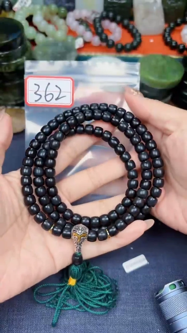 颈饰未镶嵌和田玉和田玉