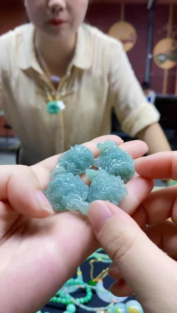颈饰未镶嵌翡翠翡翠吊坠