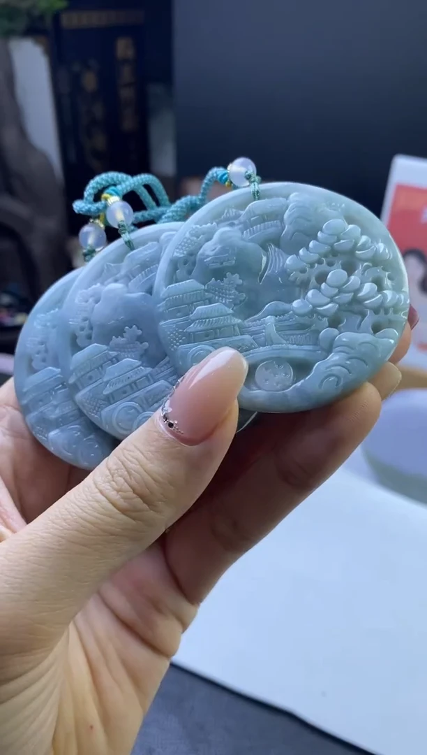 【闪购商品】翡翠吊坠(不含链)未镶嵌山水牌 多样性发一件