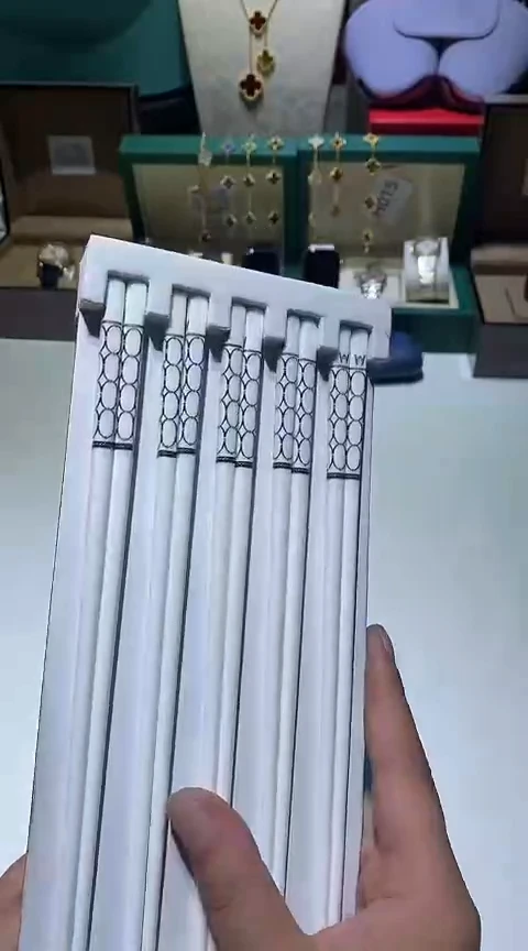瓷片生活的本意就是开心@@1