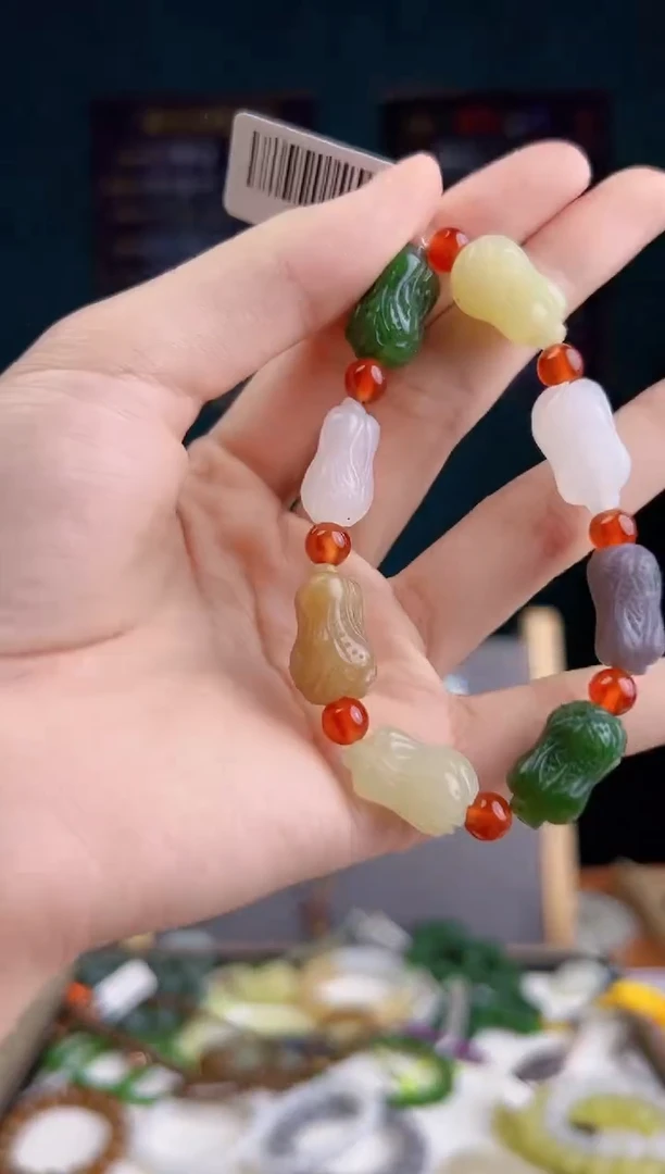 和田玉未镶嵌颈饰多样性发货 拍一单发一个