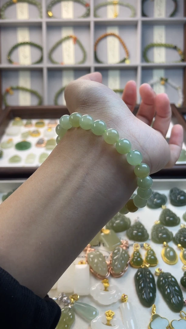 未镶嵌手串和田玉晴水