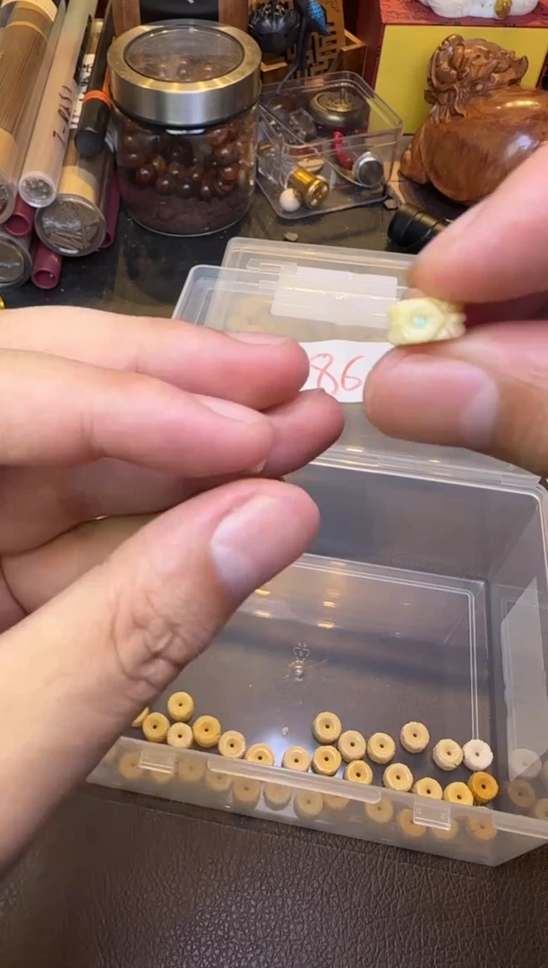 木编号186配饰多样性发其一