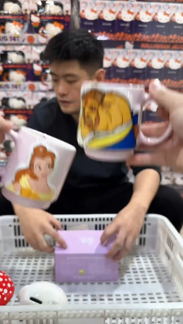 瓷片原盒美女与野兽对杯