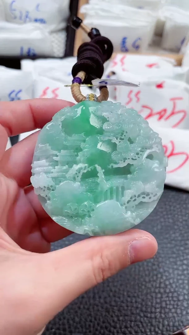 【闪购商品】翡翠颈饰未镶嵌00002200