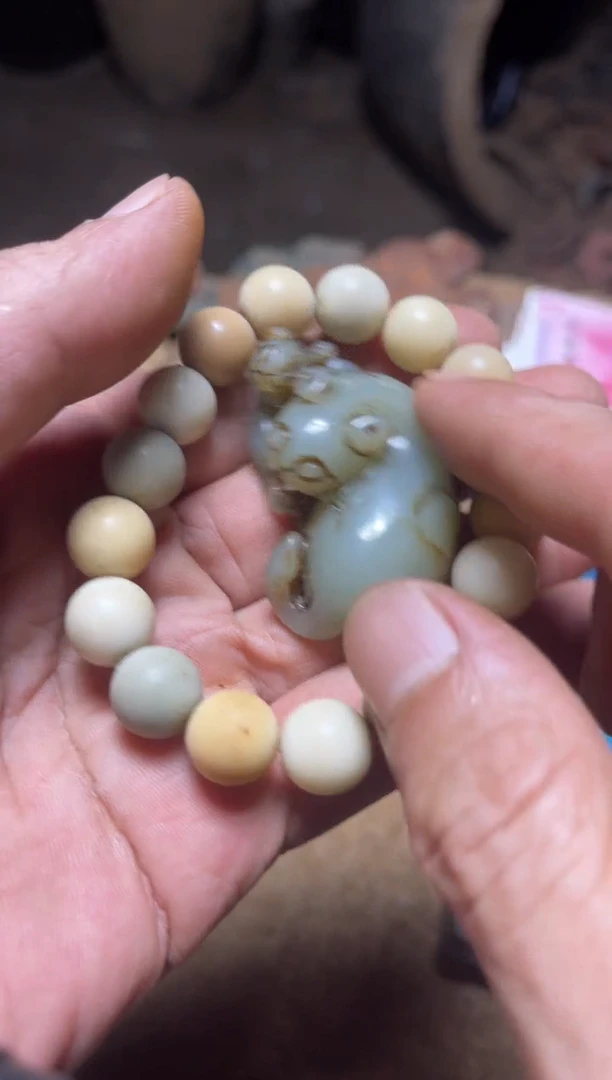 白玉菩提吊坠21521853210
